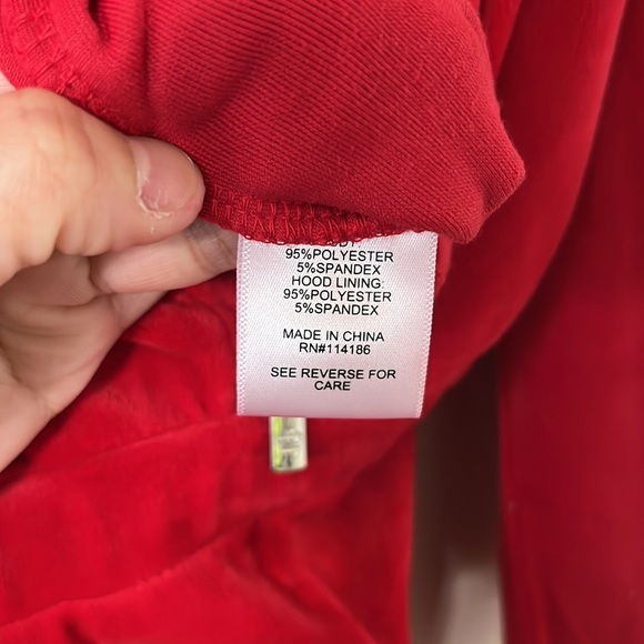 Juicy By Juicy Couture Red Velour Long Sleeve Jumpsuit Size XXL - Picture 12 of 12